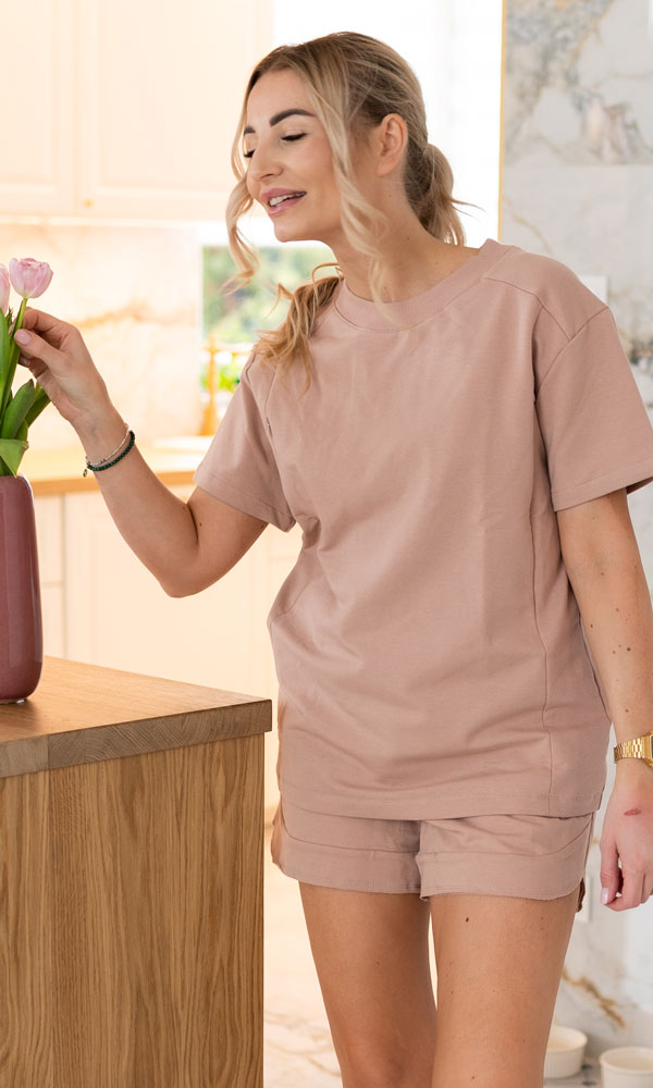 haut de grossesse beige et confortable