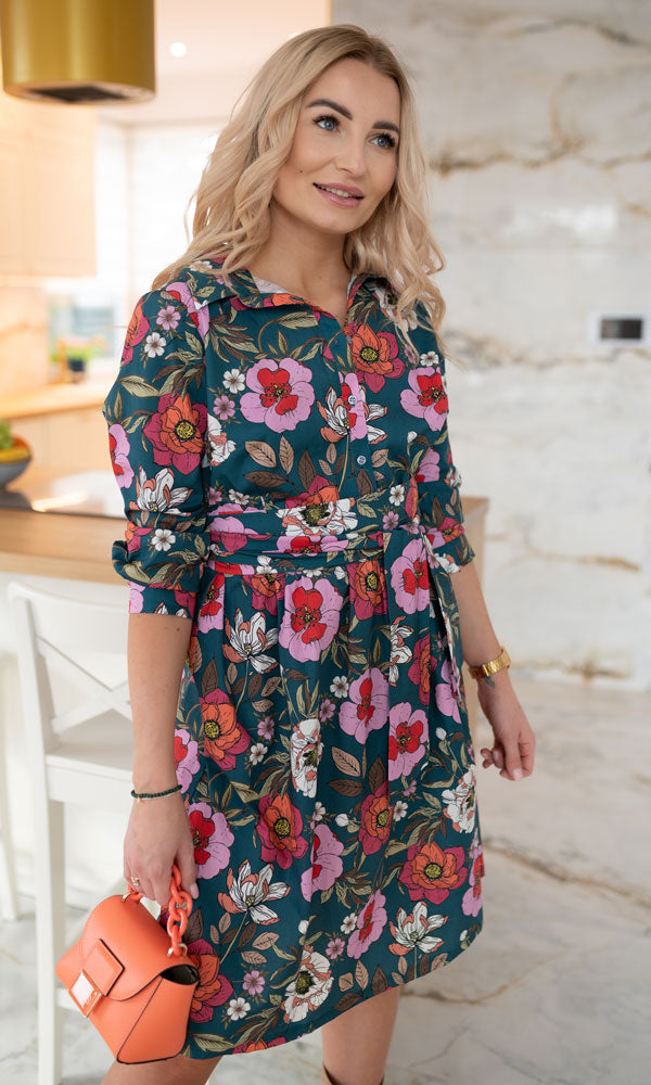 robe de grossesse à fleurs légère parfaite pour l'allaitement et les beaux jours
