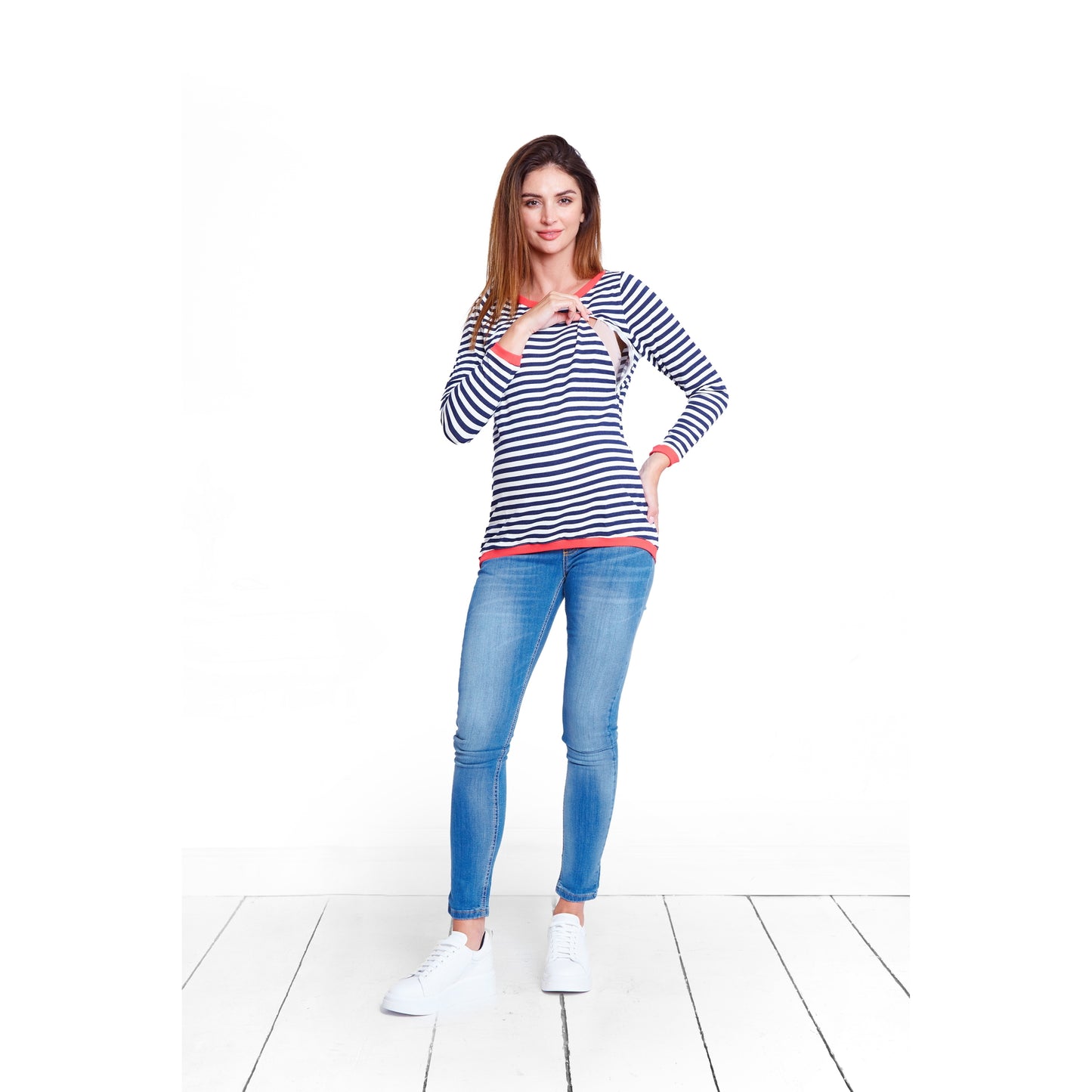 haut de grossesse incontournable de la garde-robe de future maman