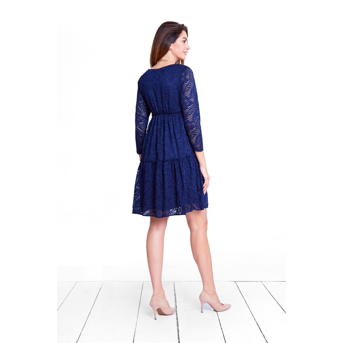 robe de grossesse en dentelle bleu chic parfait pour l'allaitement