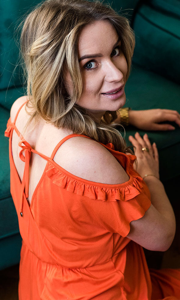robe de grossesse orange avec un style parfait pour l'été