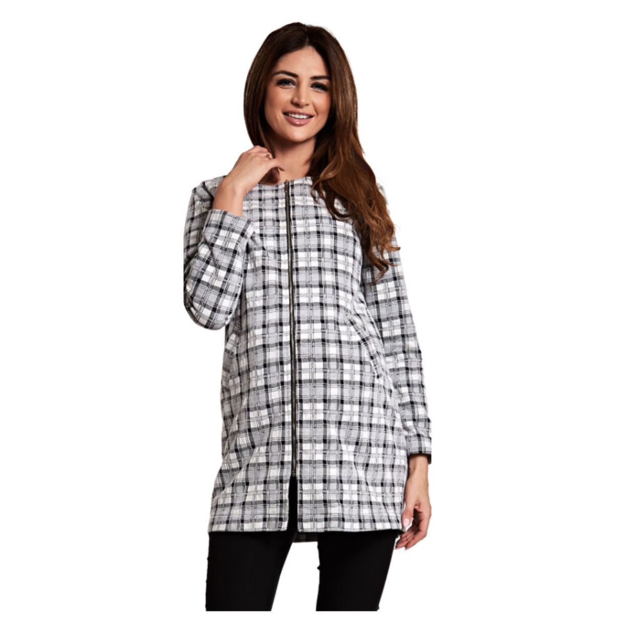 manteau à carreaux pour sortir avec style durant sa grossesse