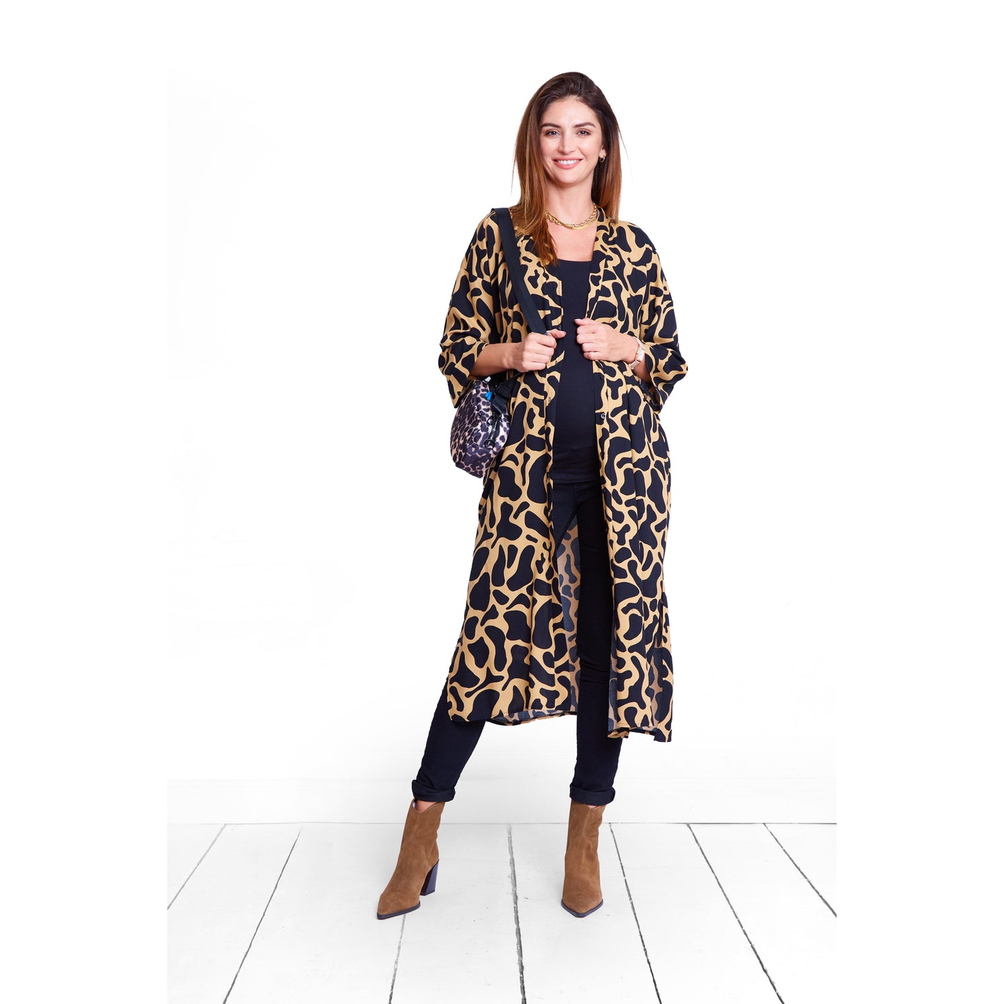 robe de grossesse kimono imprimé animal original et tendance en viscose parfait pour l'allaitement