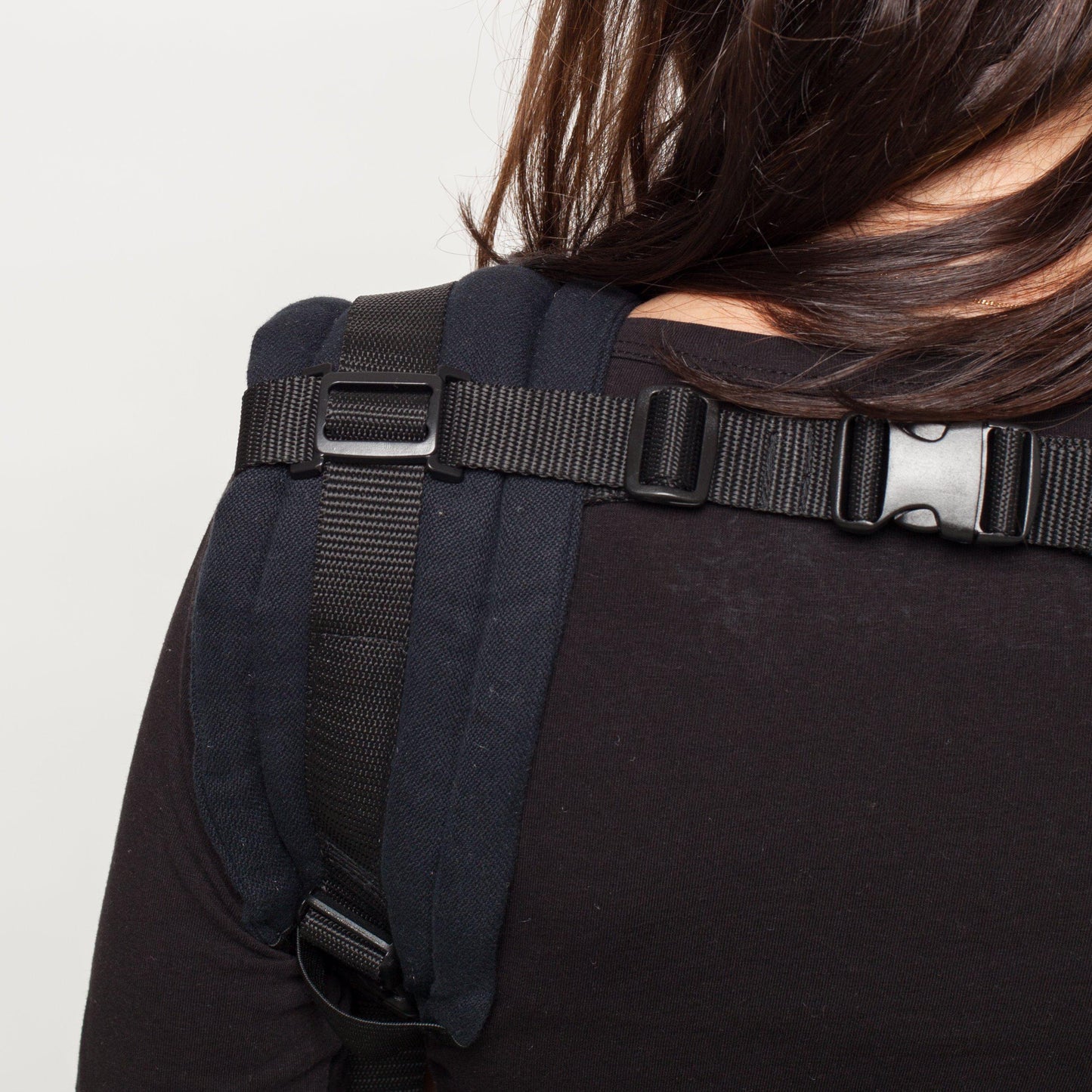 Porte-bébé physiologique 100% français - attache dos