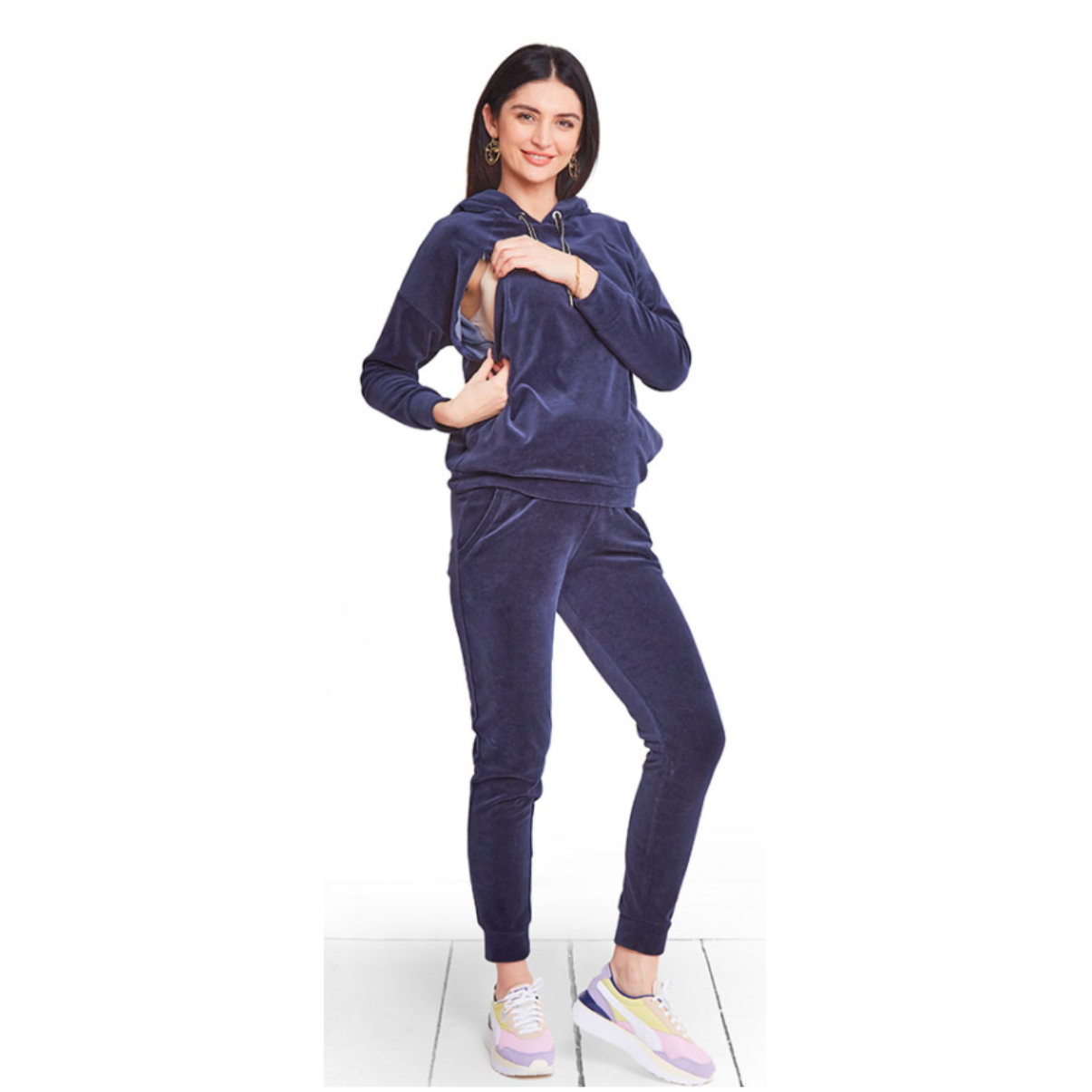 pull de grossesse en velours idéal pour votre maternité